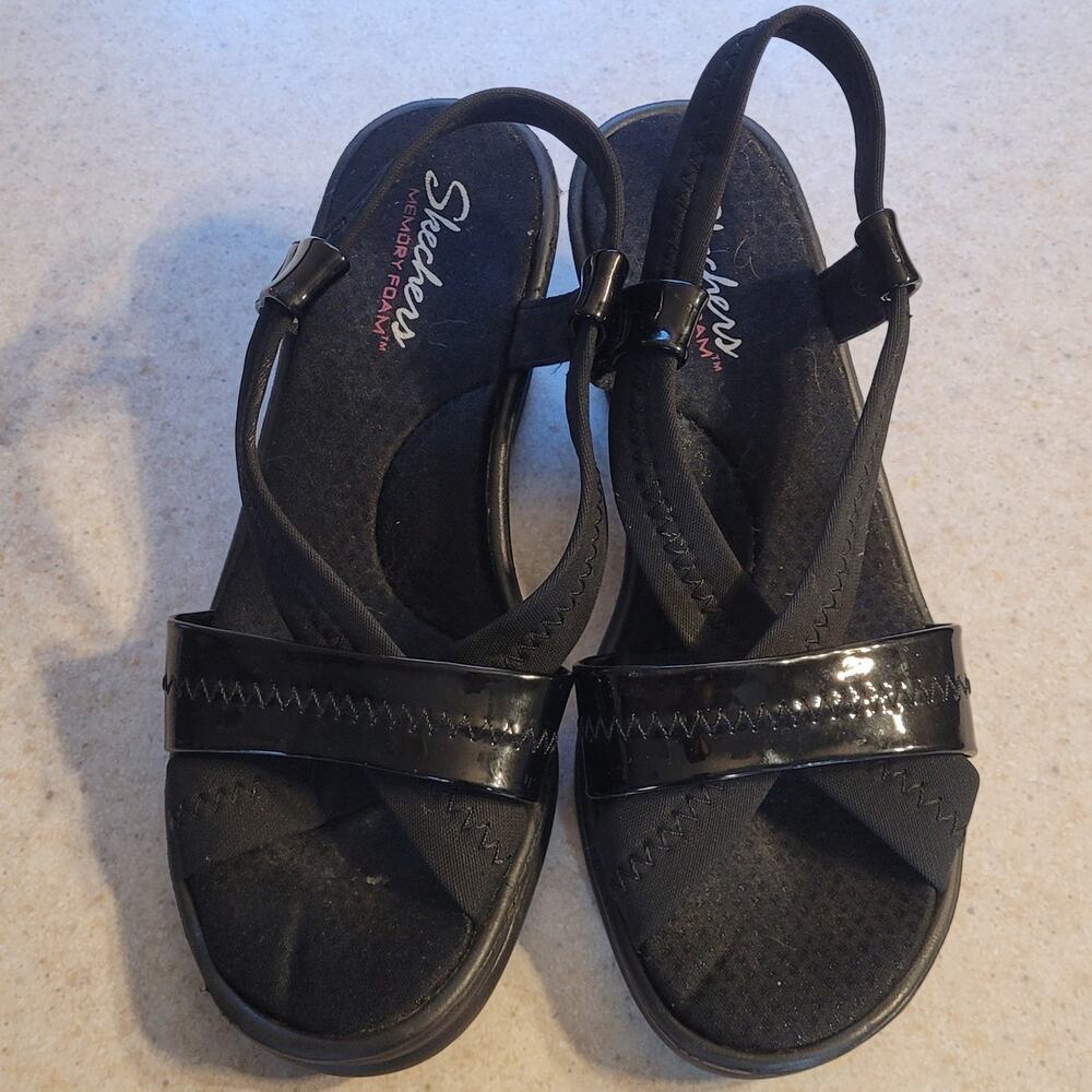 Skechers Memory Foam Wedge Sandals Womens 10 Black Platform Comfort Slingback